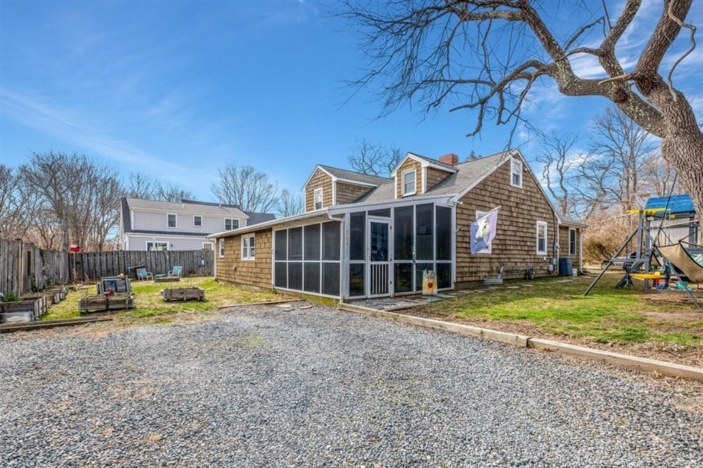 284 Winslow St, Marshfield, MA 02050 - photo 1