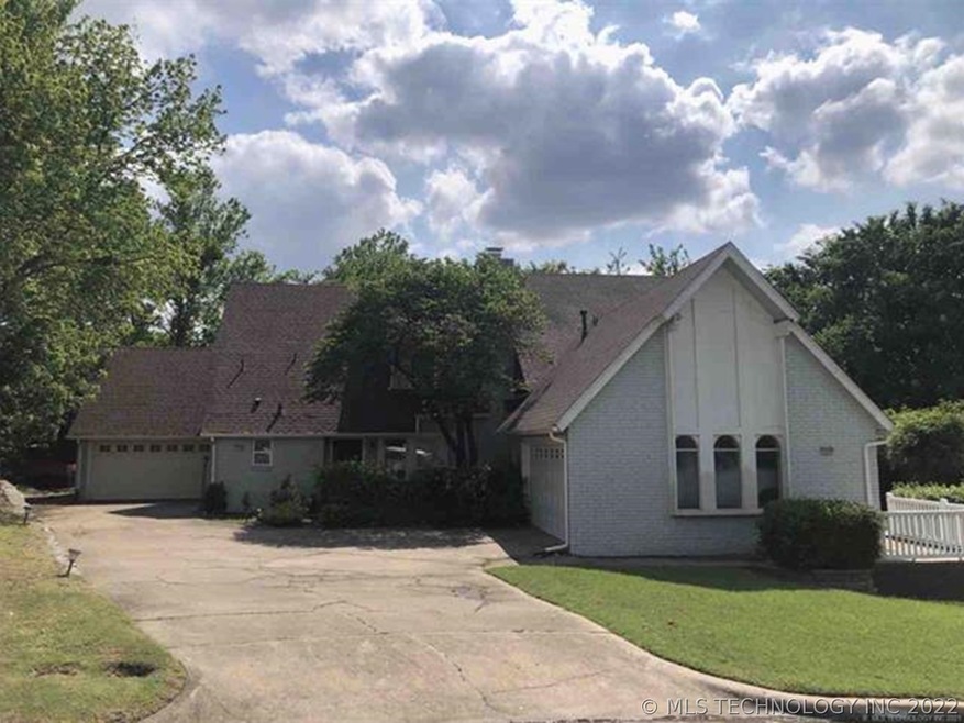 3906 E 60th Place, Tulsa, OK 74135 - photo 1