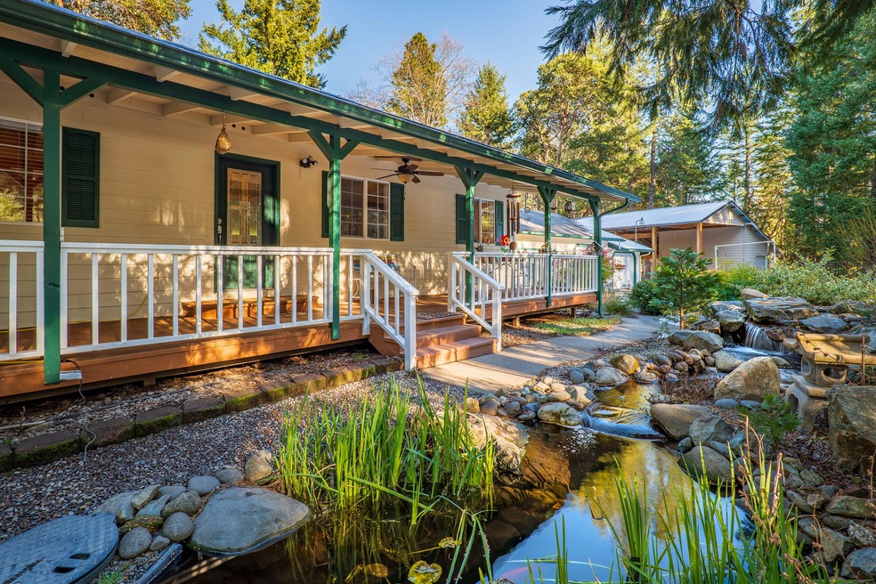 10596 W Evans Creek Rd-003