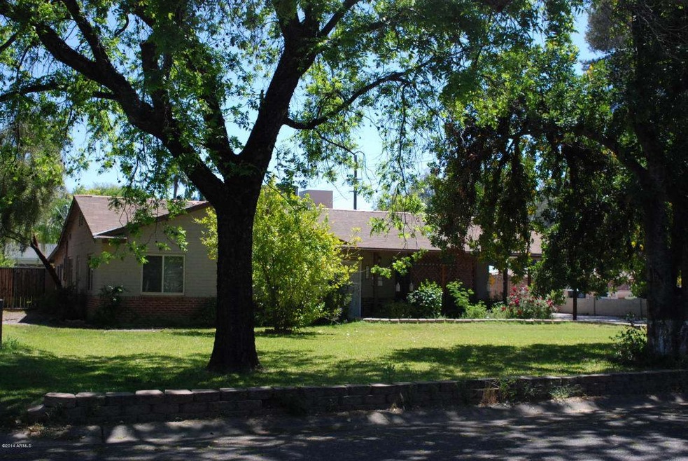Outside Front, picture 1
