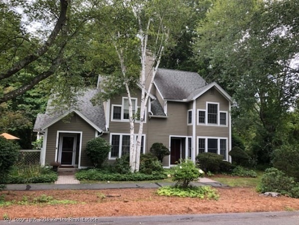 2 Amity Place, Amherst, MA 01002 - photo 1