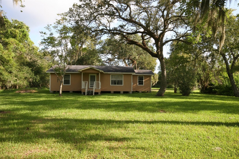 2400 County Road 415c, Brazoria, TX 77422 - photo 1