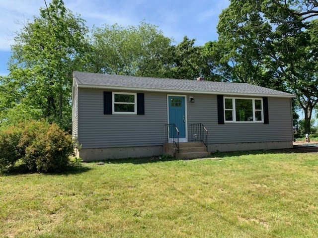 11 Sundance St, Warwick, RI 02886 - photo 1