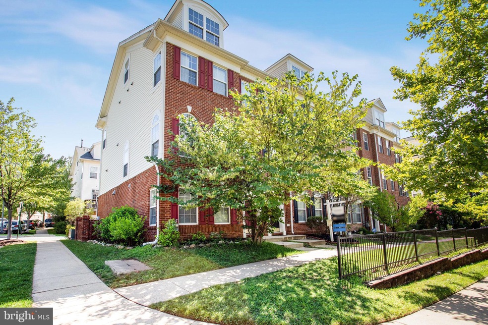 20319 Cider Barrel Dr, Germantown, MD 20876 - photo 1