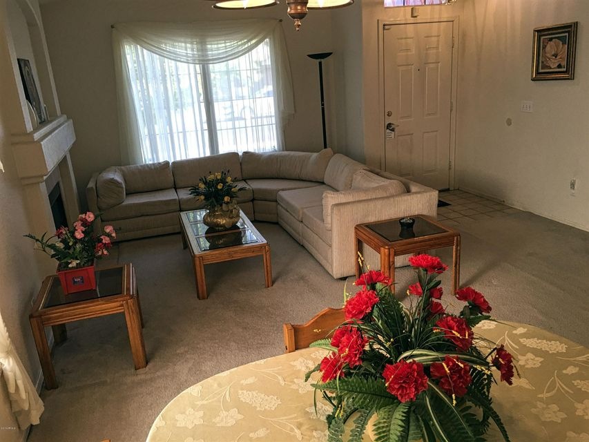 5182 W Kesler Ln, Chandler, AZ 85226 - photo 1