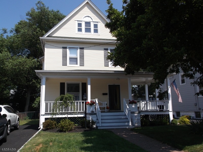 340 1st St, Dunellen, NJ 08812 - photo 1