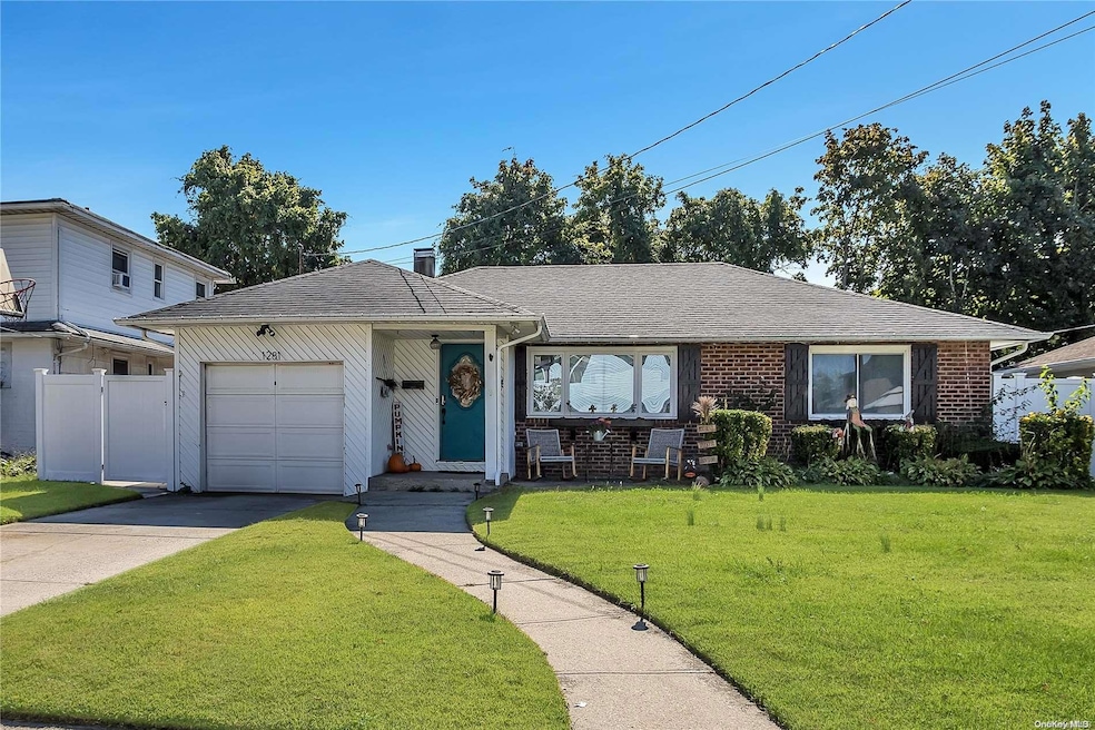 Sold $665,000 • Co-Listing Agent
