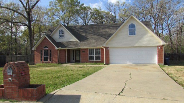 147 Lewellin Place, Lufkin, TX 75904 - photo 1