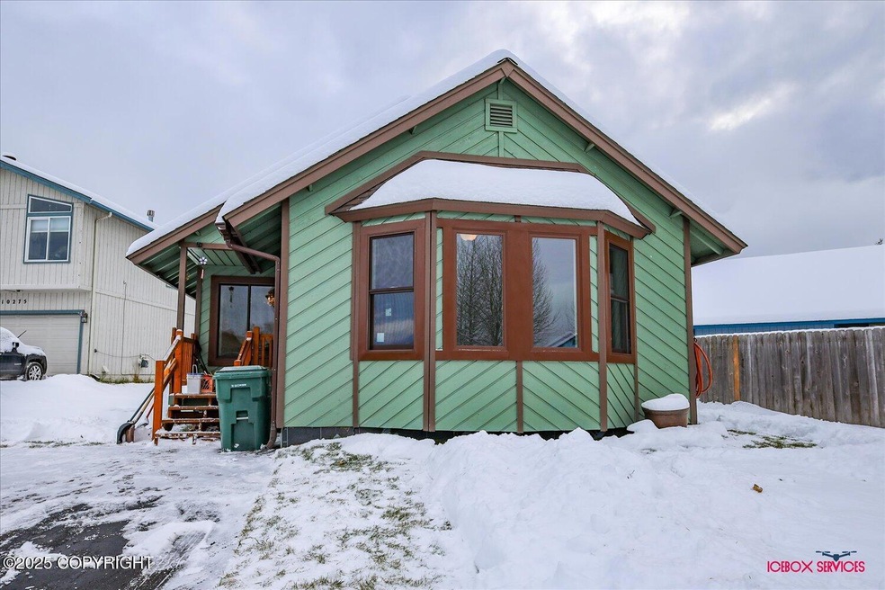 29-10285 Arborvitae Drive-29