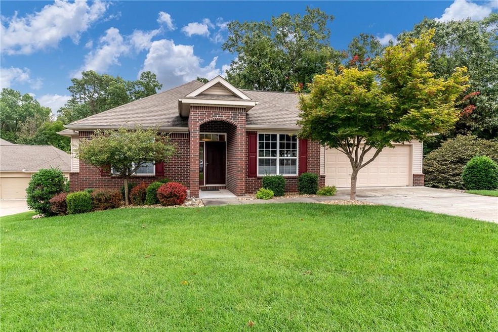 30 Parkridge Dr, Bella Vista, AR 72715 - photo 1