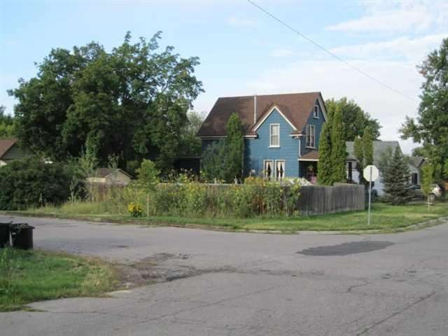 Primary Photo