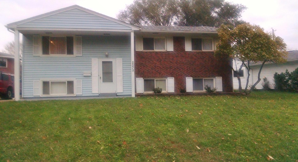 2575 Maybury Rd, Columbus, OH 43232 - photo 1