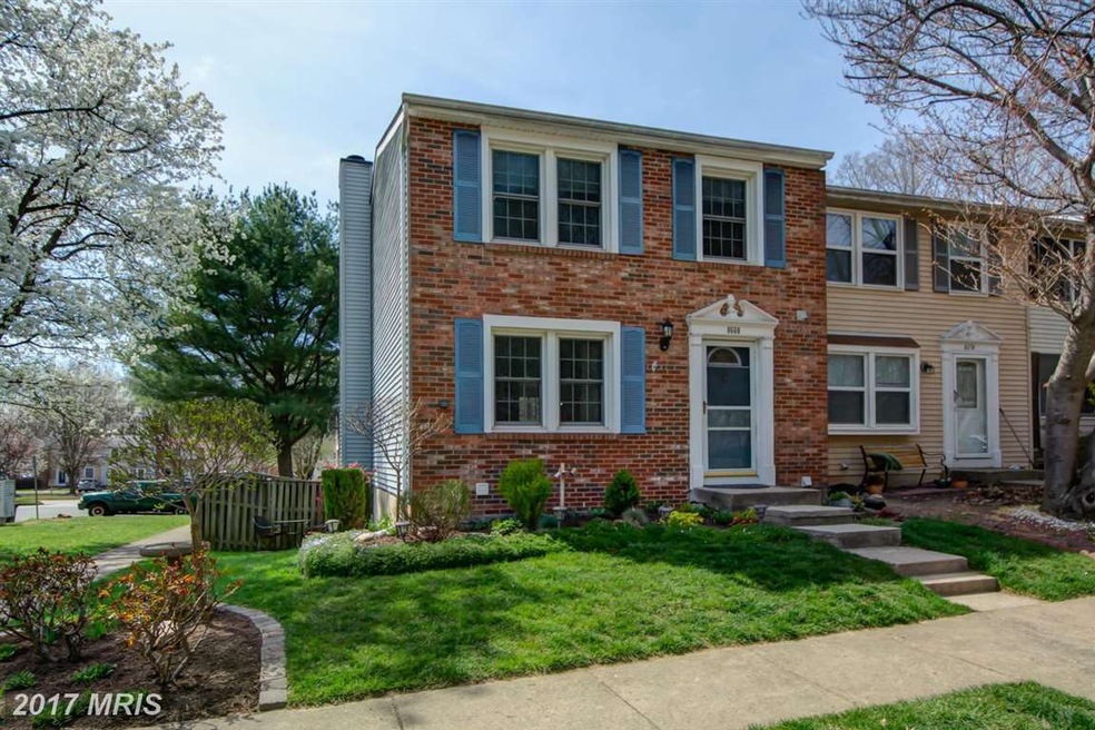 8660 Bent Arrow Ct, Springfield, VA 22153 - photo 1