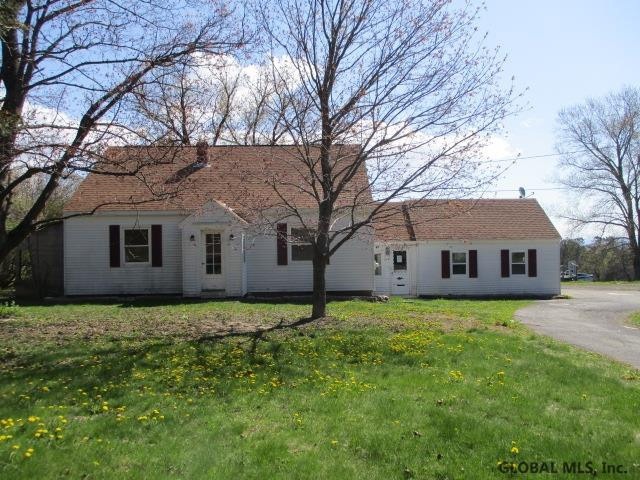 844 Sacandaga Rd, Schenectady, NY 12302 - photo 1