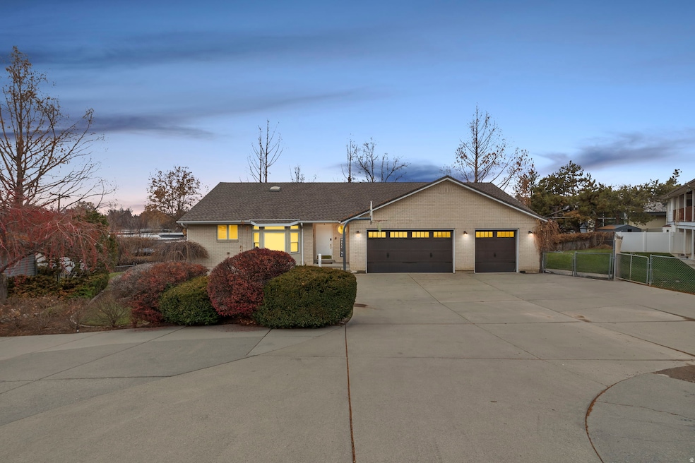 1504 E Spring Ln, Salt Lake City, UT 84117 - photo 1