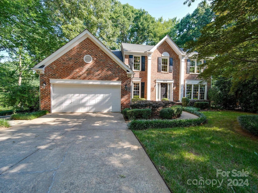 9019 Willow Trace Ct, Huntersville, NC 28078 - photo 1
