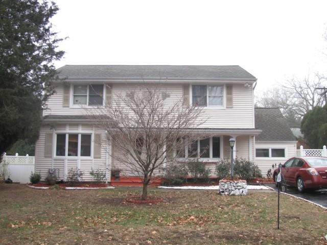 10 Sturtevant Place, Bridgeport, CT 06610 - photo 1