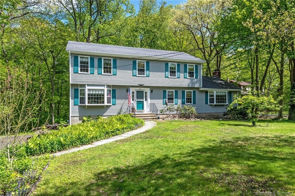 323 Ashwood Terrace, Stratford, CT 06614 - photo 1