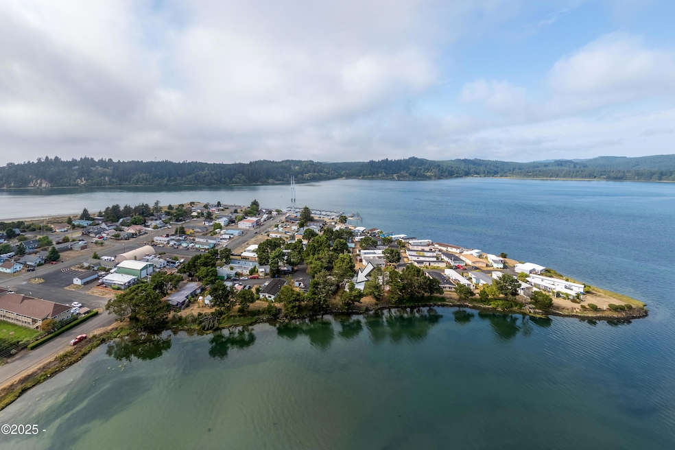 955 NE MILL ST Aerial Photo Bayview Mobi