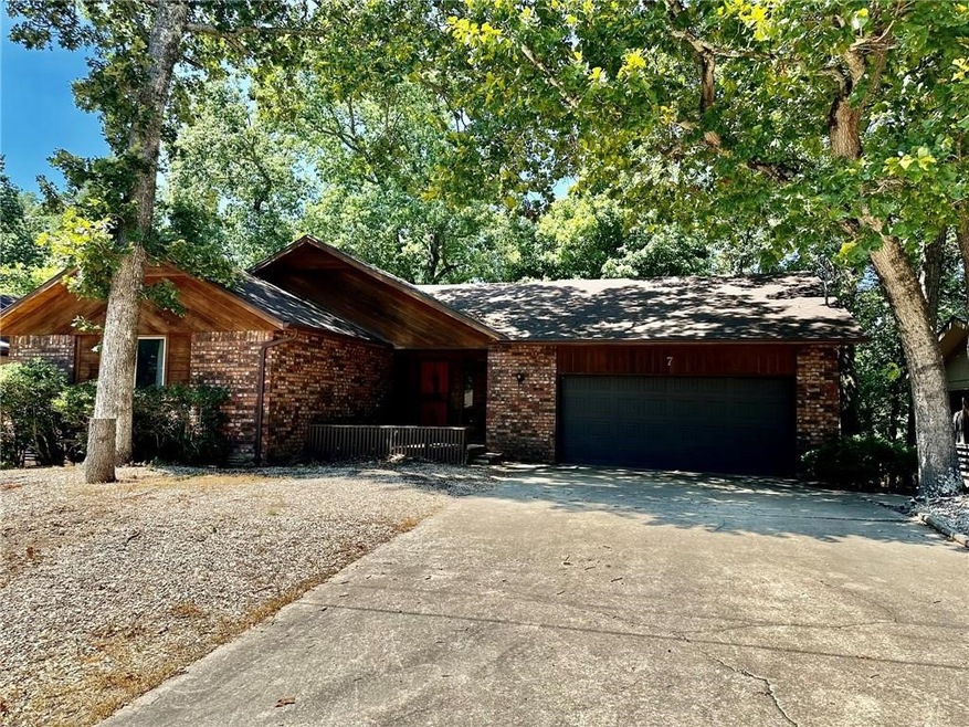 7 Bromwich Ln, Bella Vista, AR 72715 - photo 1