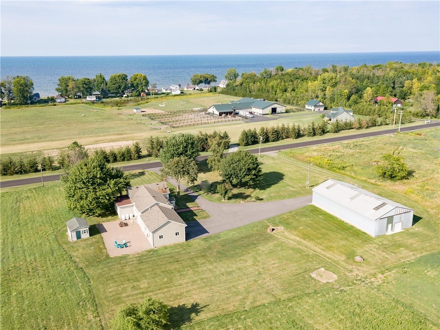 Spectacular location with views of Lake Ontario