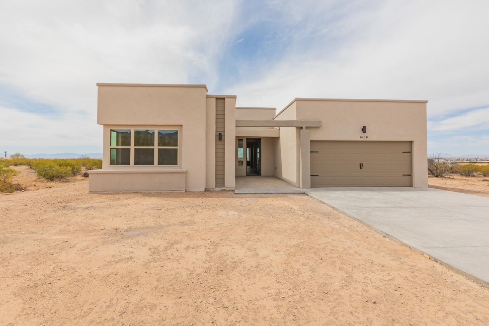 1608 Mesa Grande, Alamogordo, NM 88310 - photo 1