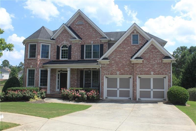 Welcome home to this beautiful house, on a level c