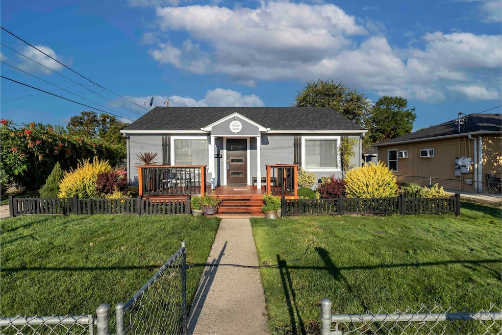 Sold $325,000 • Co-Listing Agent