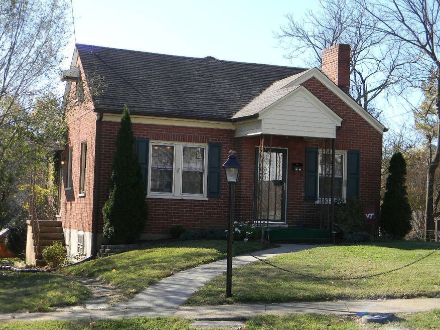 2036 Mountain View Terrace