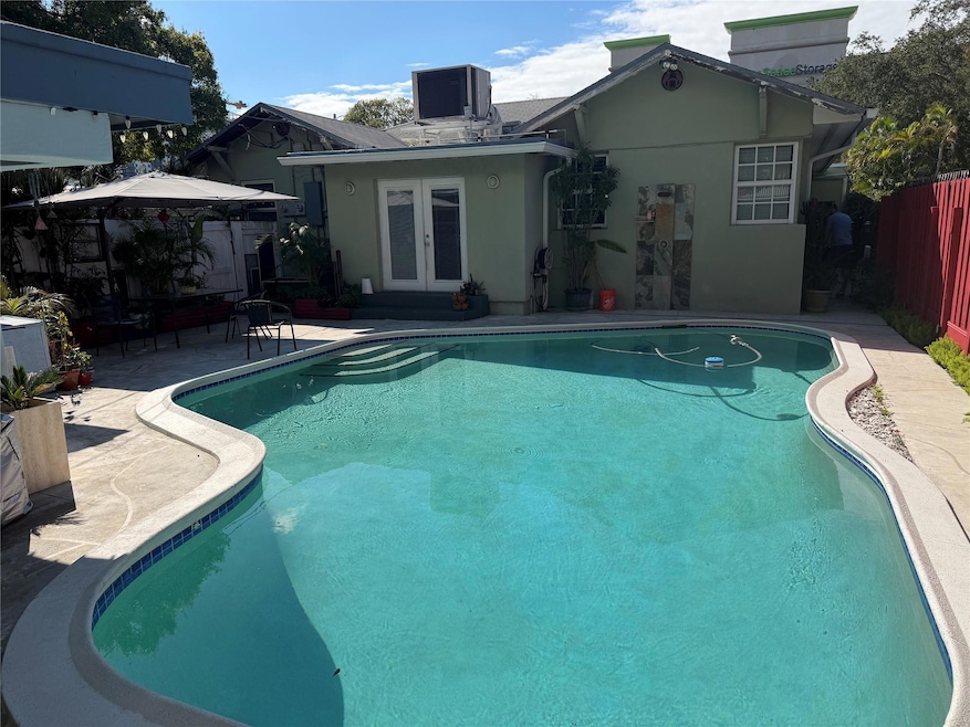 For Rent $1,950/month