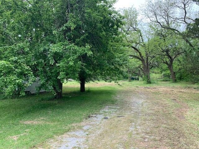 2260 Woodlake Rd, Denison, TX 75021 - photo 1