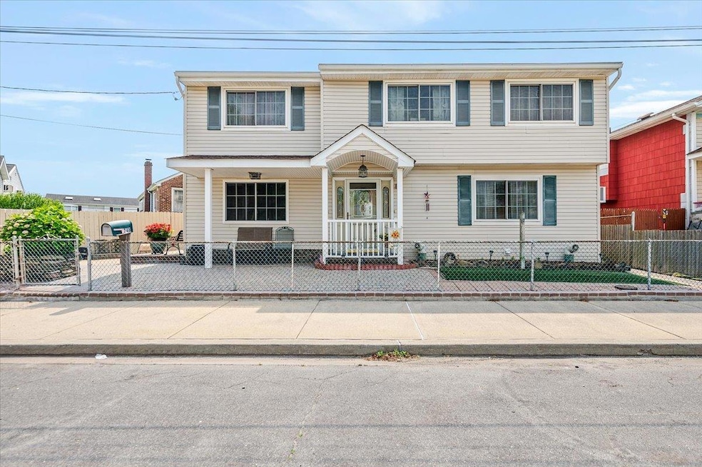 Sold $675,000 • Co-Listing Agent