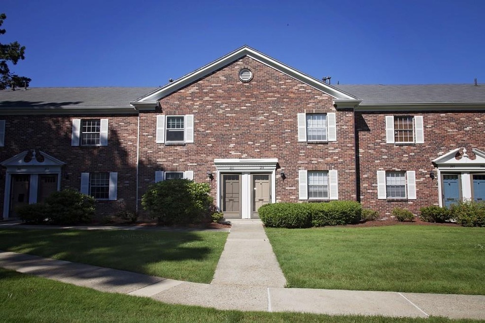 203 Windsor Dr, Framingham, MA 01701 - photo 1