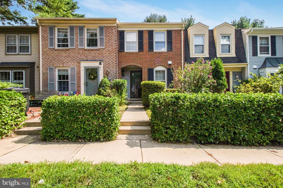 20504 Strath Haven Dr, Montgomery Village, MD 20886 - photo 1