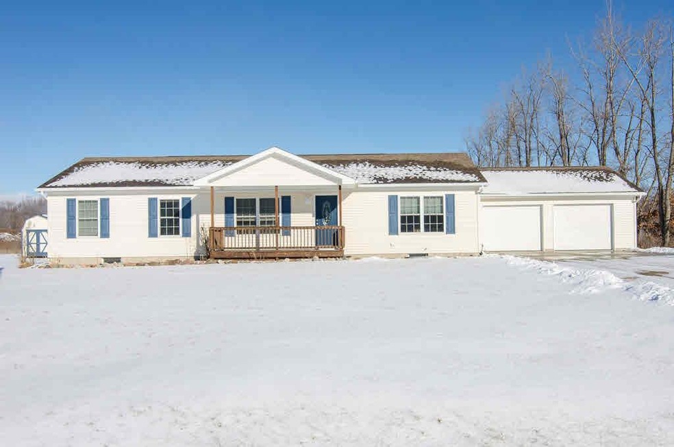 6110 Countryside Dr, Midland, MI 48642 - photo 1