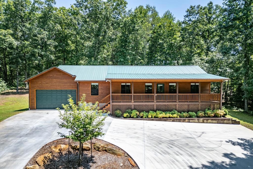 Pending $449,000 • Co-Listing Agent