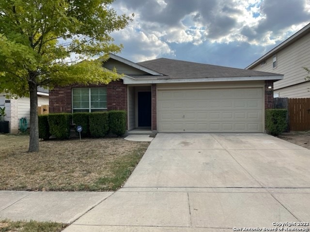 10634 Tiger Horse Dr, San Antonio, TX 78254 - photo 1