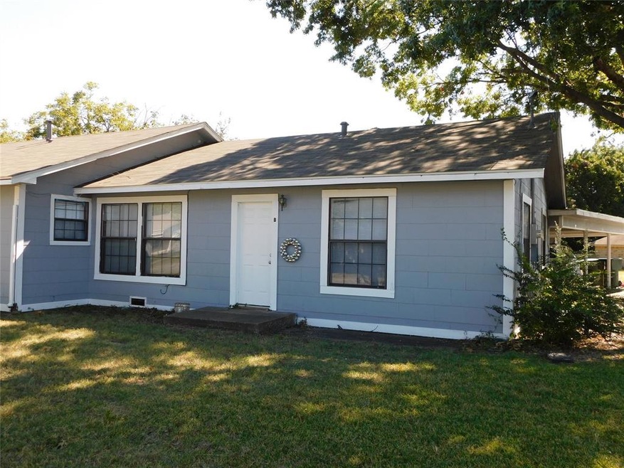 1602 E Nall St unit B, Sherman, TX 75090 - photo 1