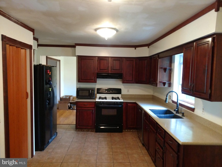 273 Hill Rd, Hegins, PA 17938 - photo 1