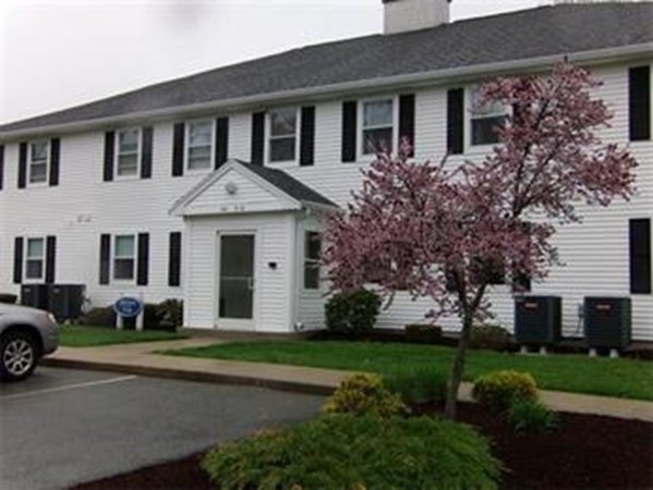 104 Norton Ave unit 10, South Easton, MA 02375 - photo 1