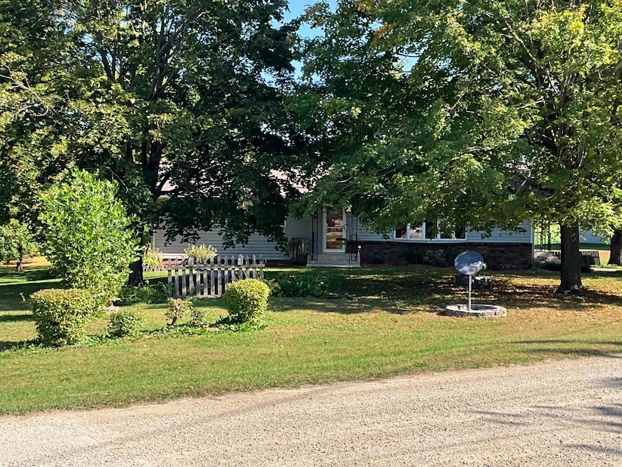 20128 554th St, West Concord, MN 55985 - photo 1