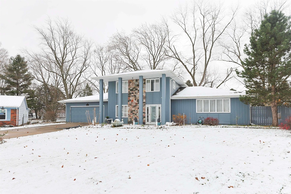 6244 Regent Ct, South Bend, IN 46614 - photo 1