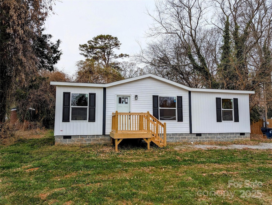 12216 Mascot Ln, Huntersville, NC 28078 - photo 1