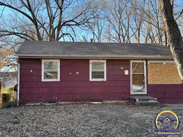 3623 SE Truman Ct, Topeka, KS 66605 - photo 1