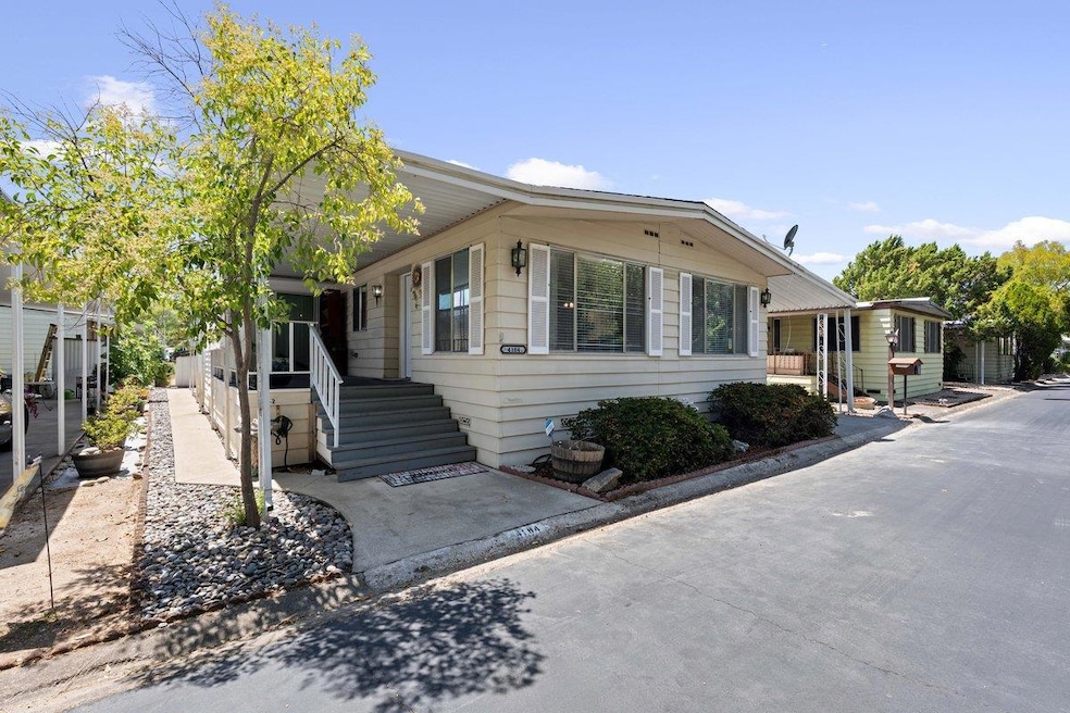 4184 Oakview Dr, Rocklin, CA 95677 - photo 1