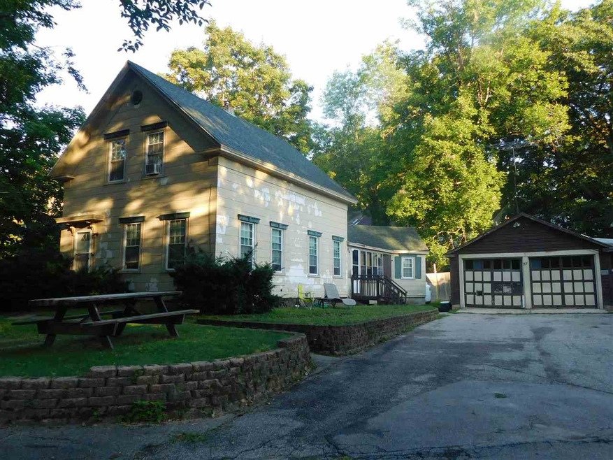 57 Cedar St, Sanbornville, NH 03872 - photo 1