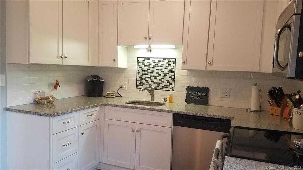 844 Heritage Village unit C, Southbury, CT 06488 - photo 1