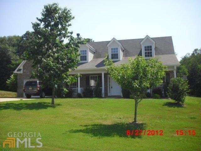 908 Relaxed Way, Winder, GA 30680 - photo 1