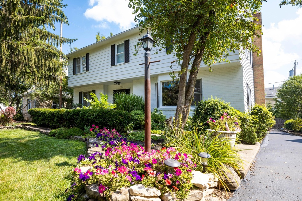 2156 Elgin Road-3