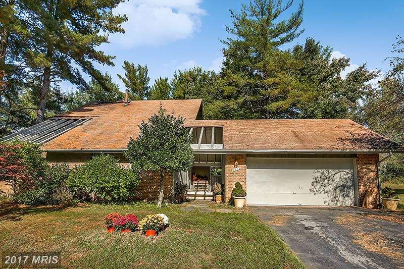 9513 Aspenwood Ct, Montgomery Village, MD 20886 - photo 1